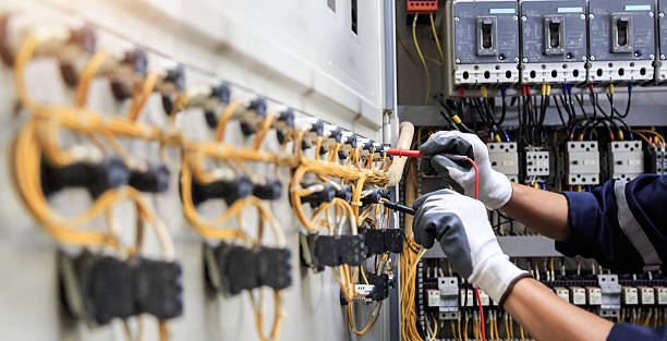 Professional Electrician technician working in Dulles Town Center, VA